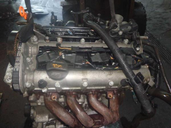 MOTEUR VW/ SEAT 1.4 ESSENCE  - Vue 1